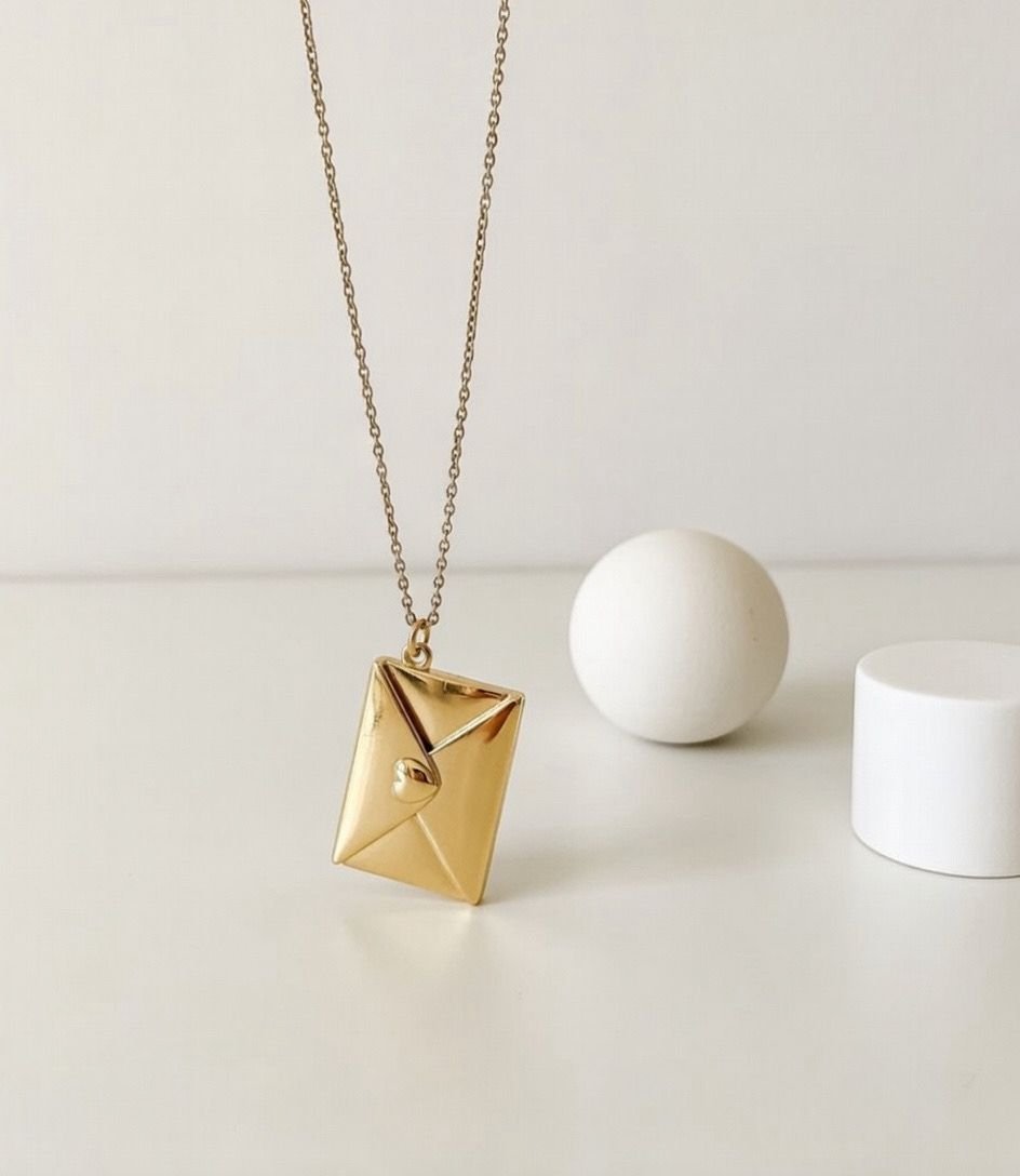 Kalpli Zarf Model Çelik Kolye