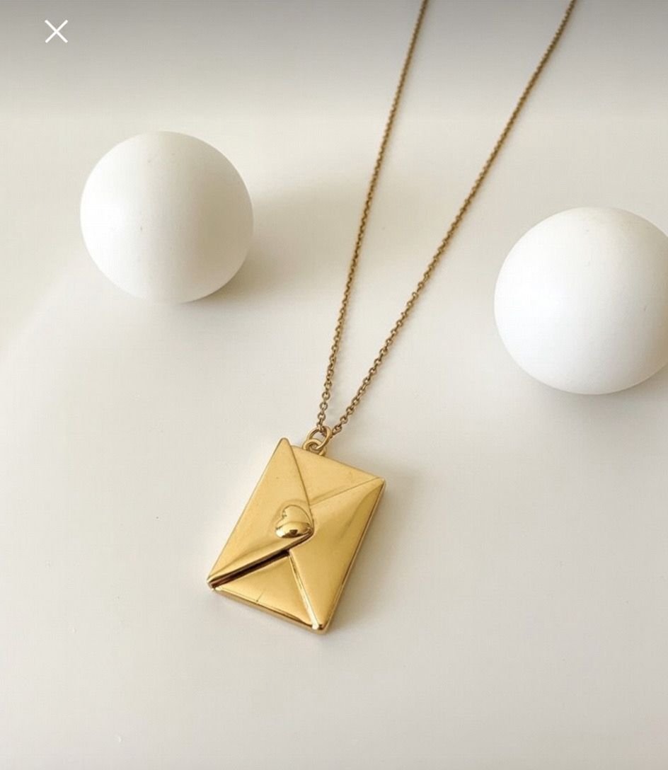 Kalpli Zarf Model Çelik Kolye