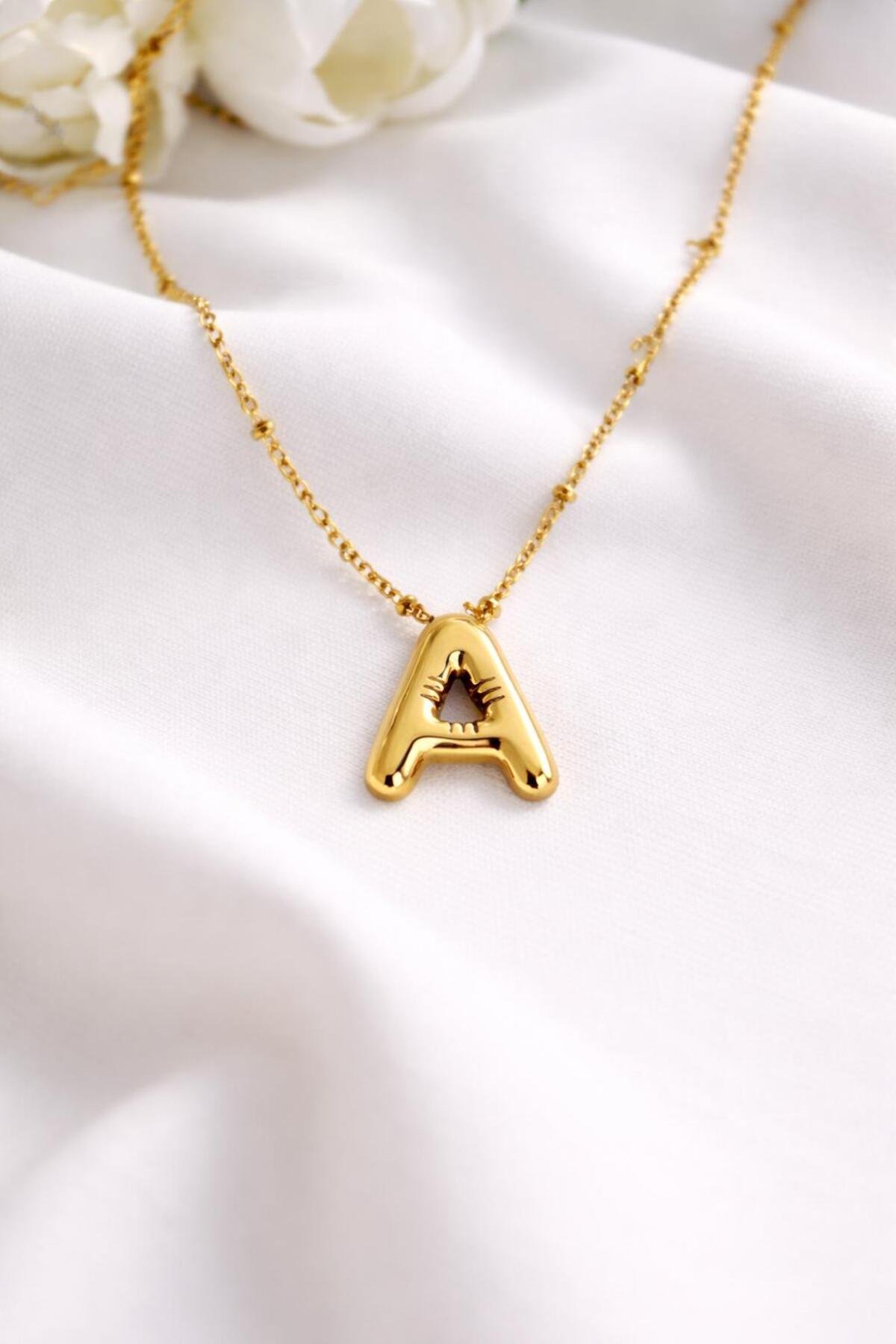 A HARFLİ BALON MODEL ÇELİK KOLYE