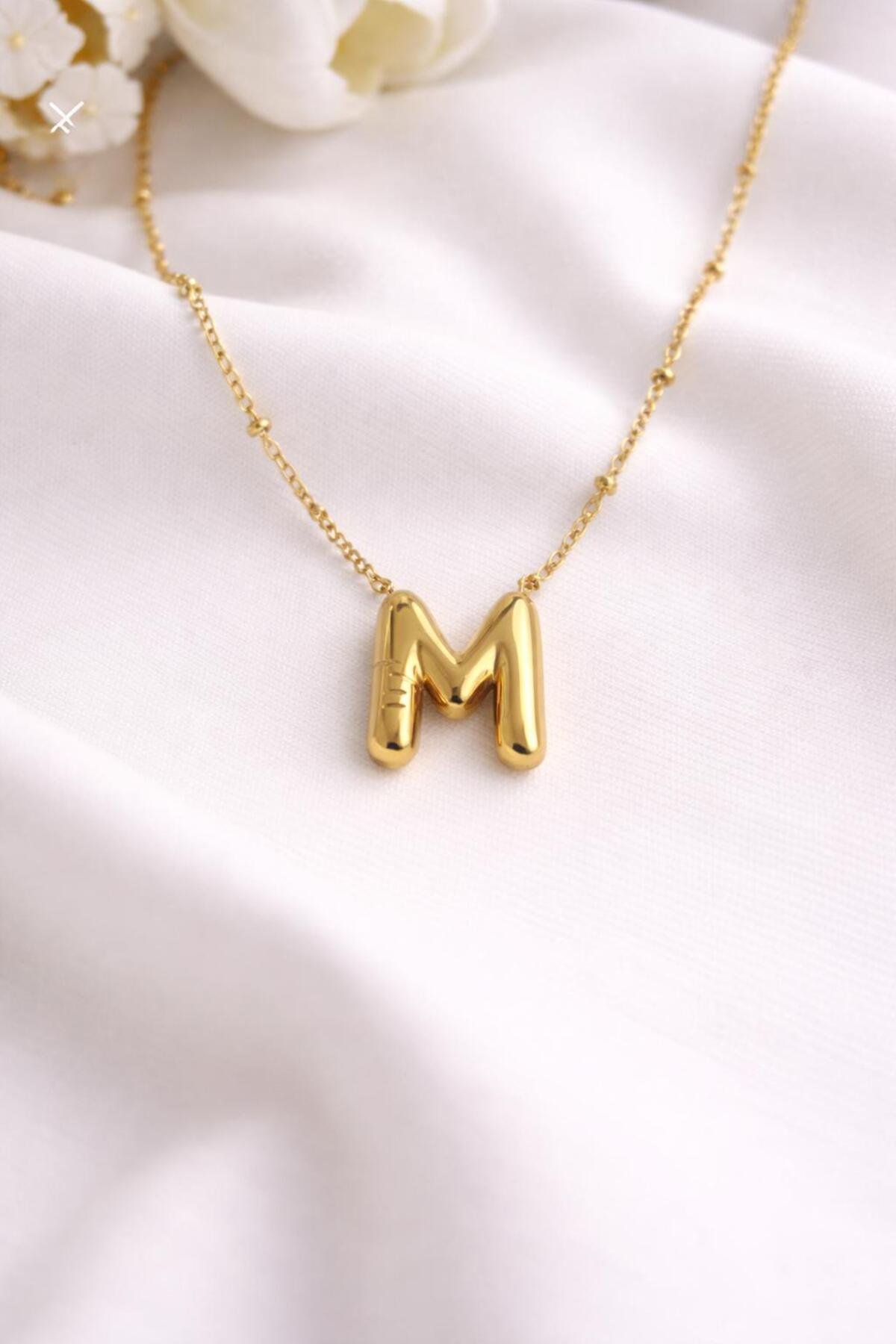 M HARFLİ BALON MODEL ÇELİK KOLYE