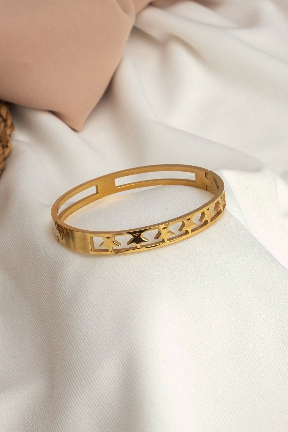 Yıldızlı Çelik Kelepçe