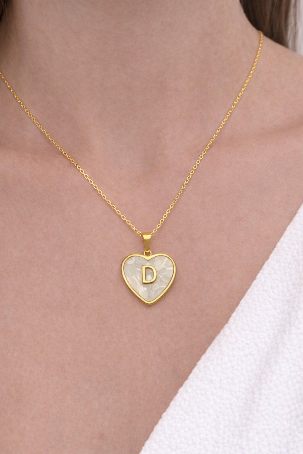 Üç Boyutlu D Harfli Çelik Kolye