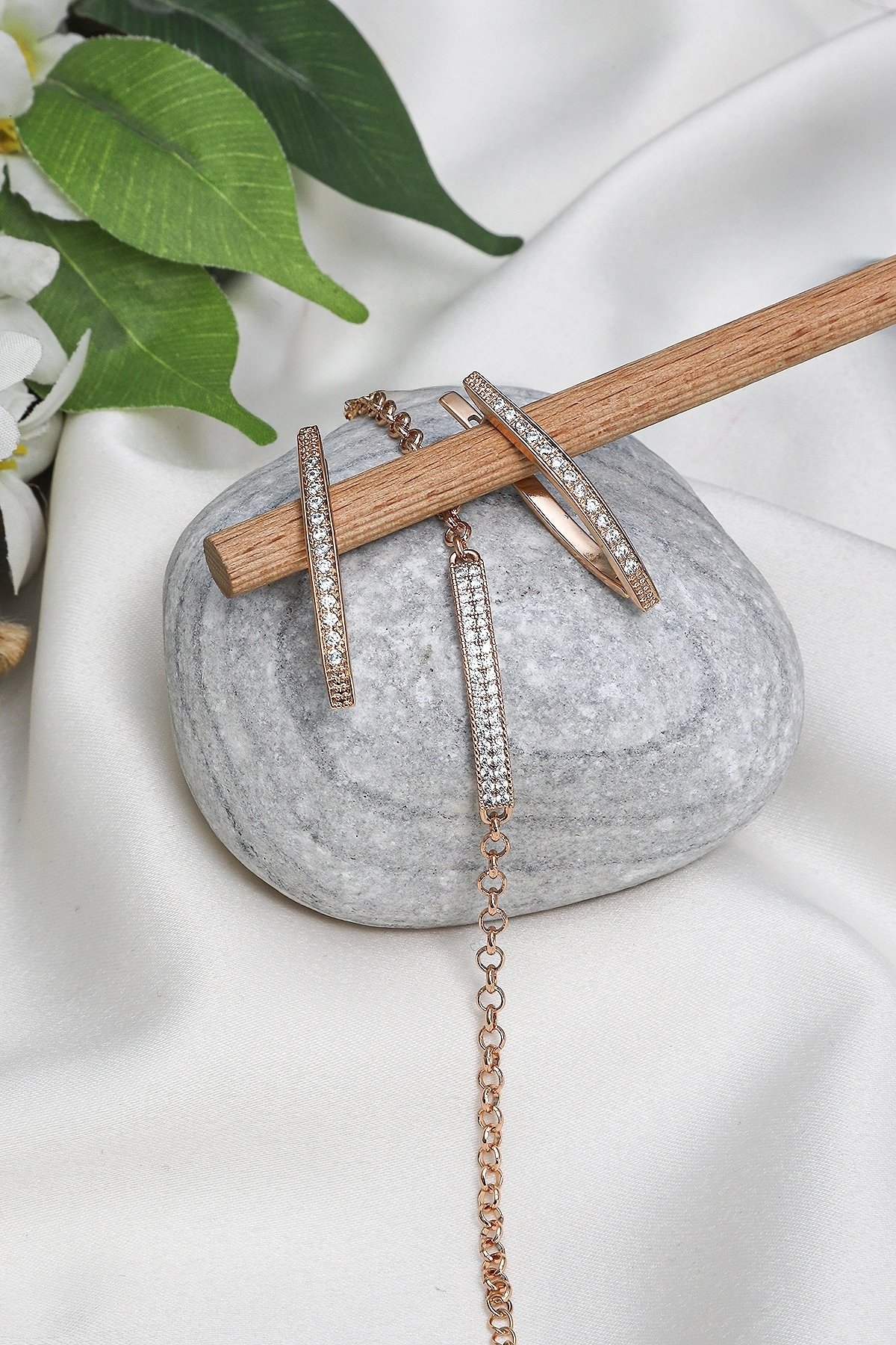 Xupıng Taş Detaylı Bileklik