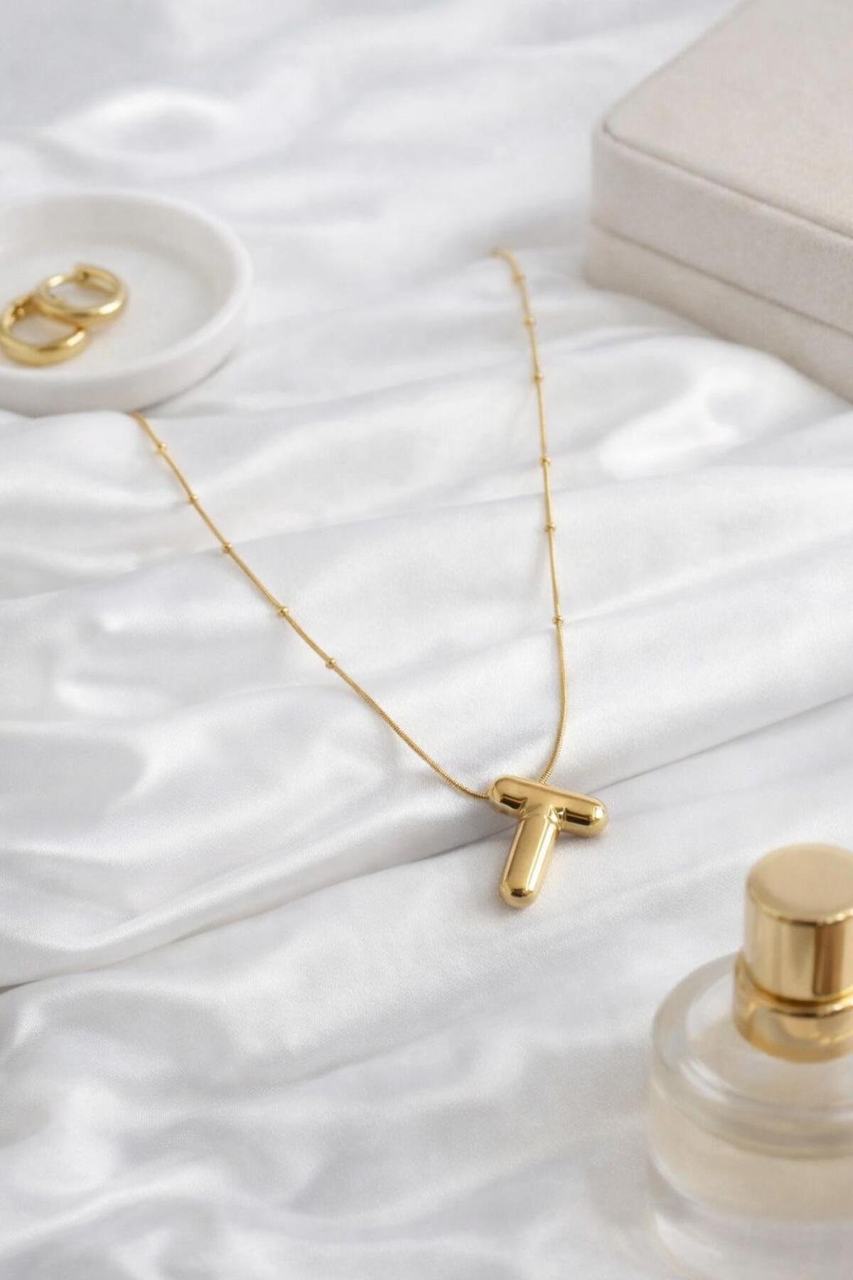 Çelik Zincirli T Harfli Gold Renk Bubble Kolye