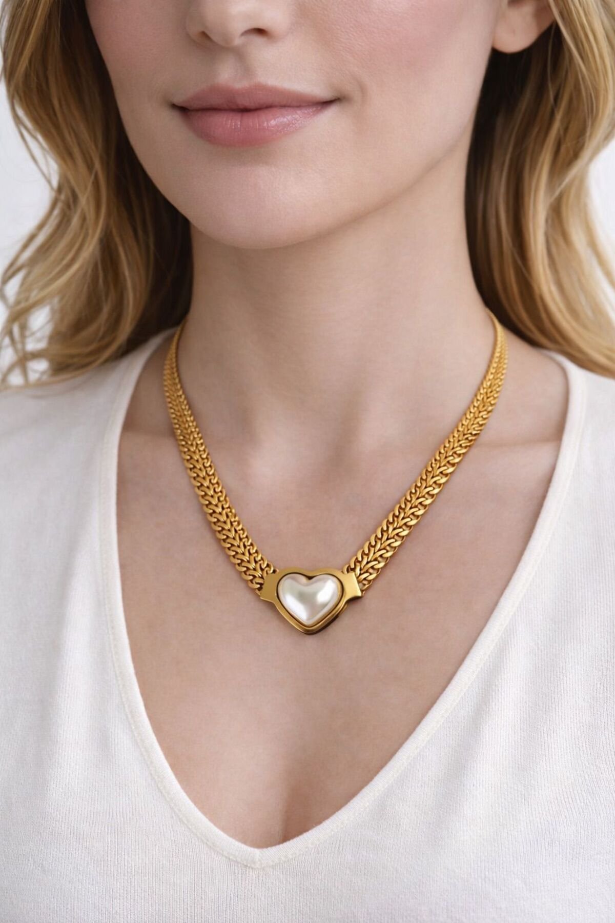 İNCİLİ KALIN BURMA KALPLİ ÇELİK KOLYE