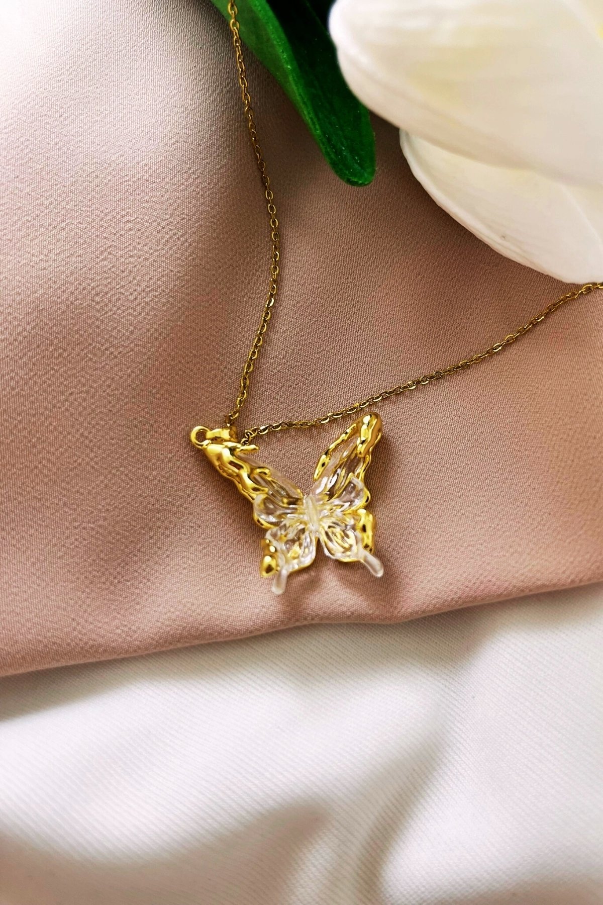 3 BOYUTLU KELEBEK ÇELİK KOLYE