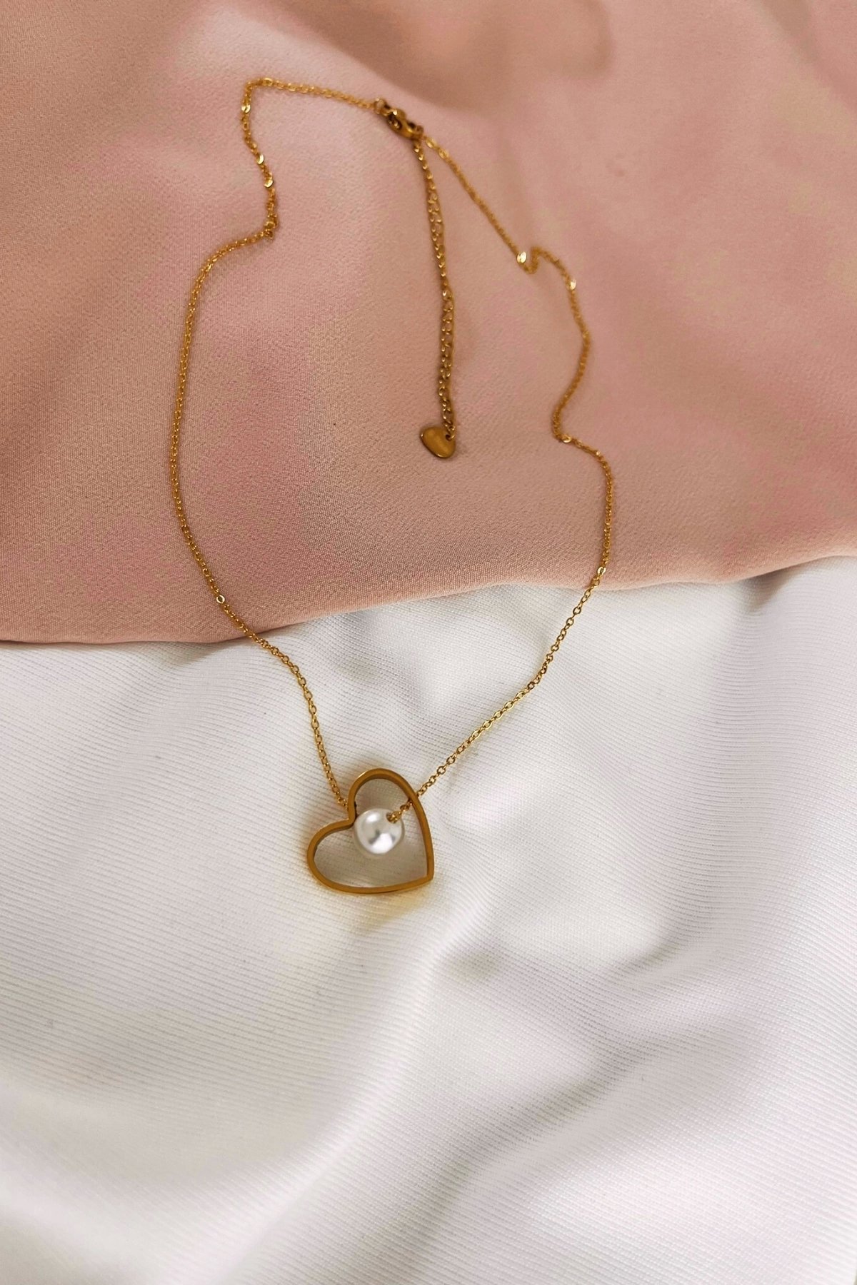 KALP MODEL ÇELİK KOLYE