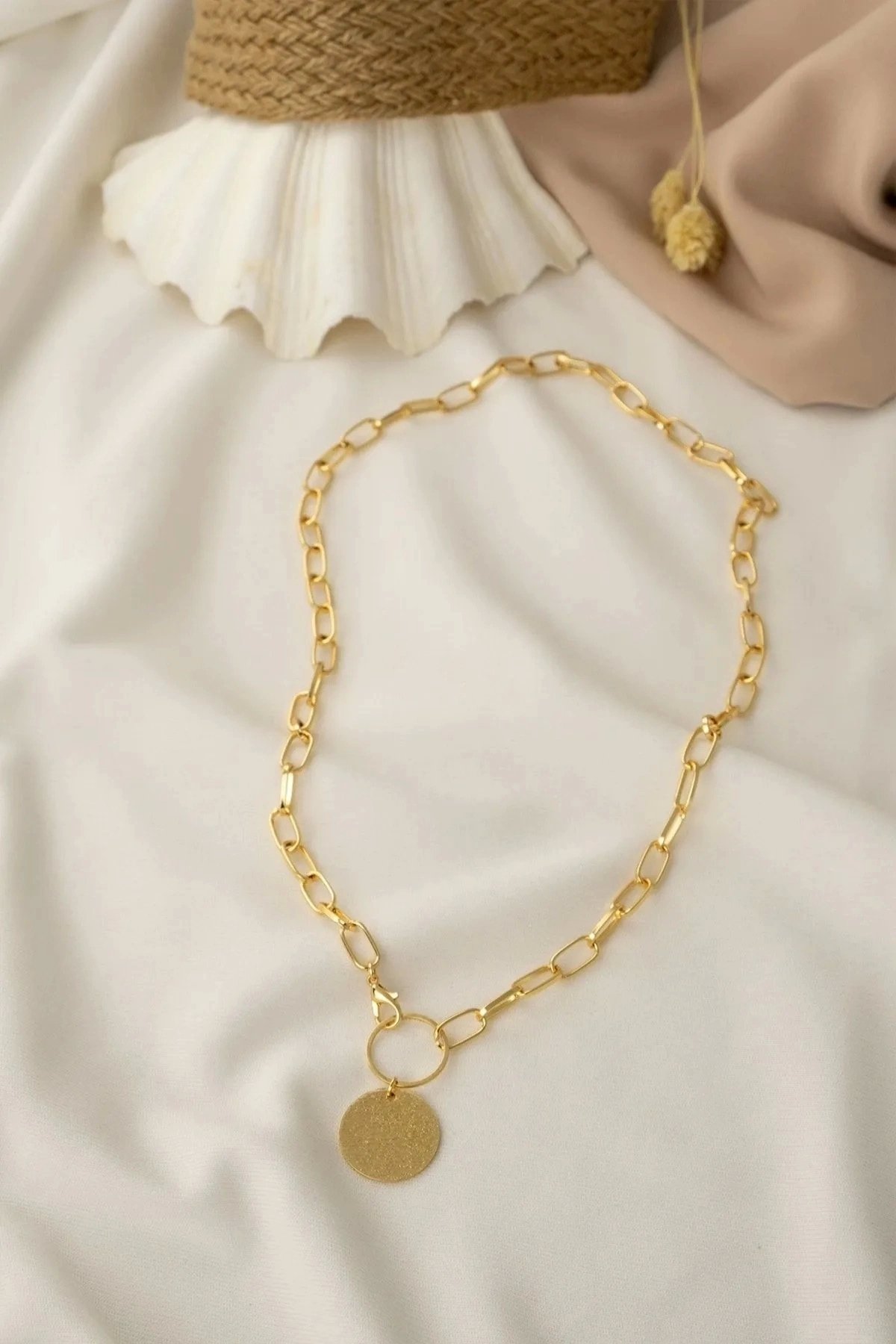 Madalyon Altın Kaplama Kolye