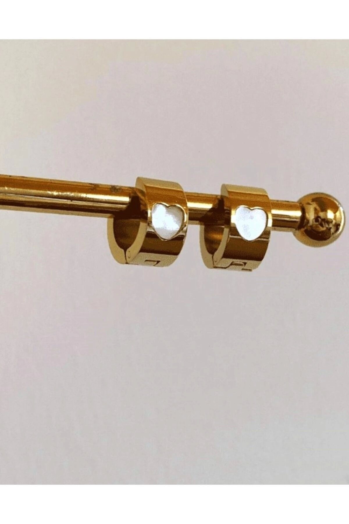 Çelik Mini Halka Beyaz Sedefli Kalpli Küpe